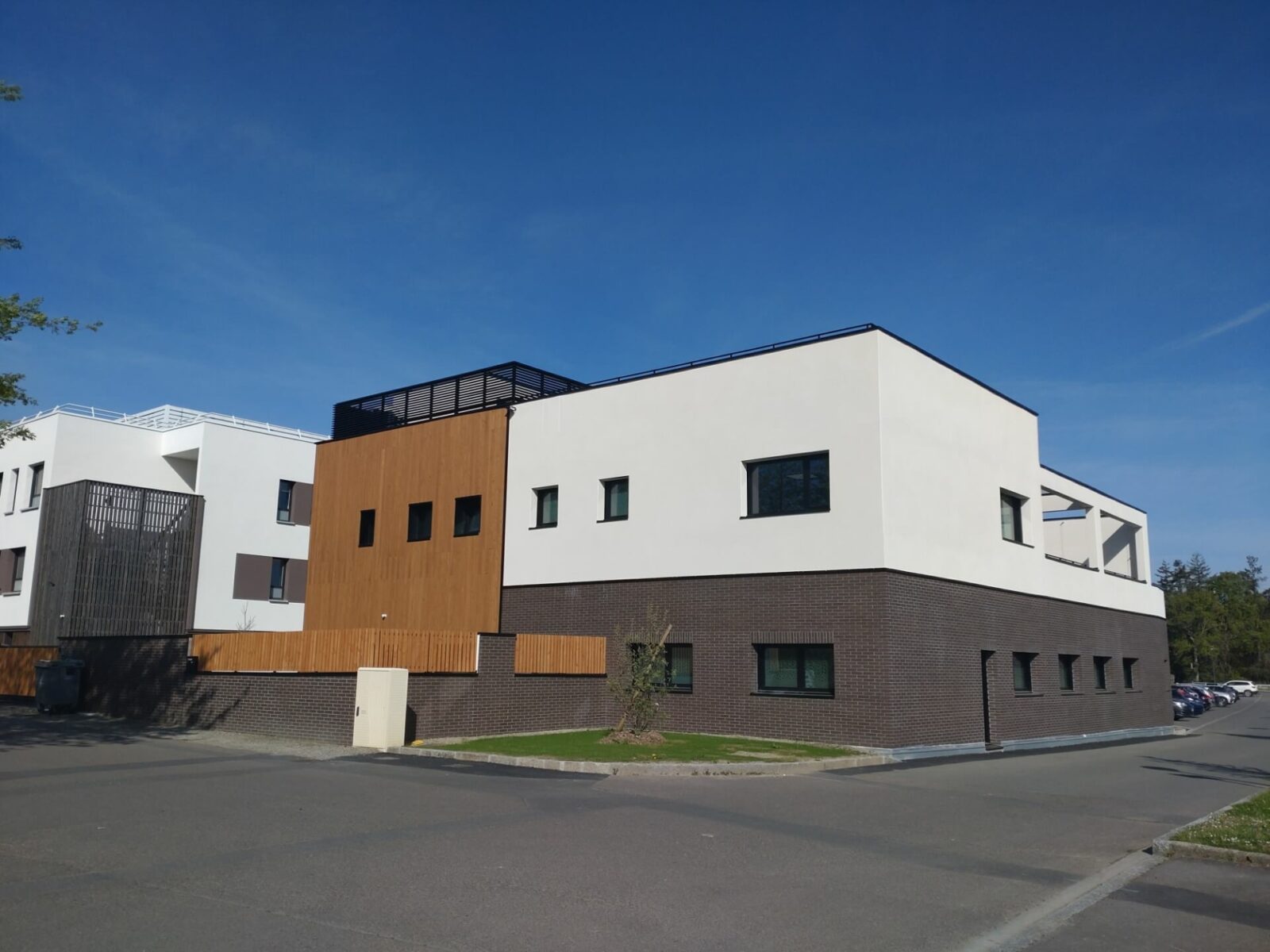 Cr Bat Construction Batiment Cesson Sevigne 19 032A